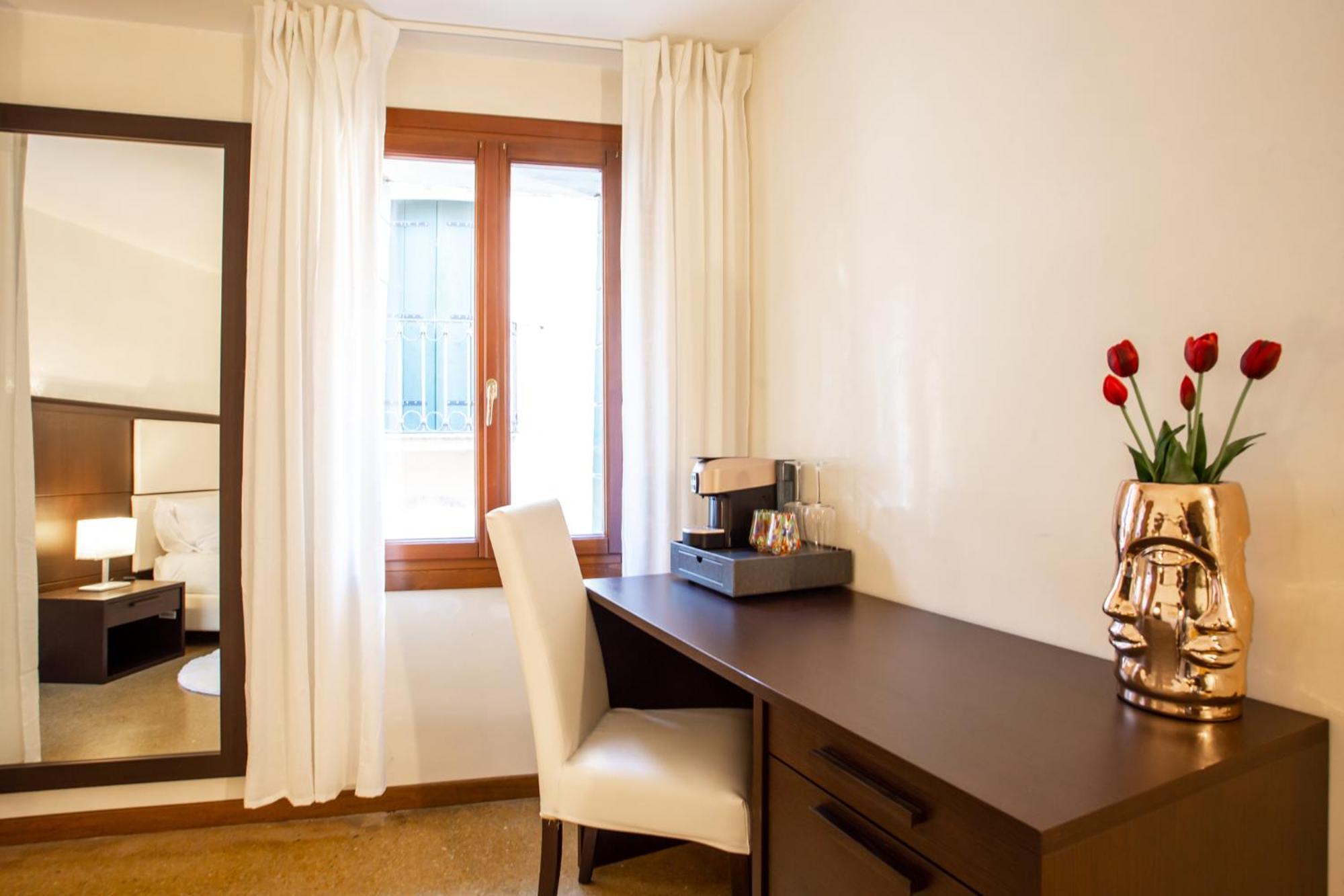 Luxury Apartment In San Marco, Венеция Экстерьер фото